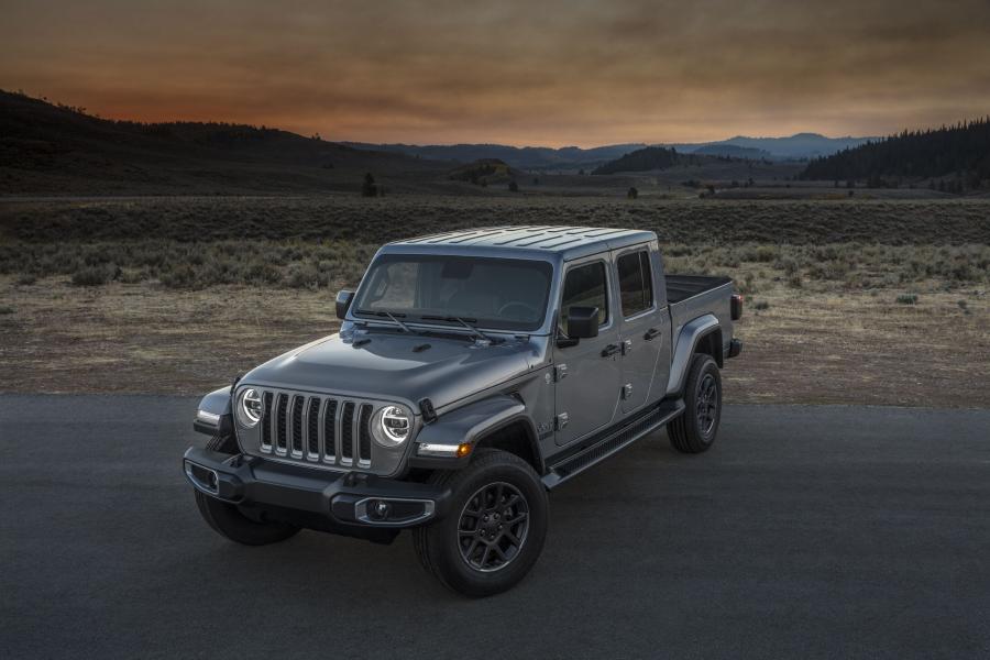  Jeep Gladiator Overland (JT) 2019 года  (NA) (фото 11 из 45)